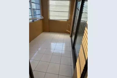 2201 NW 41st Ave, Unit #405, Lauderhill, FL 33313 - Photo 17