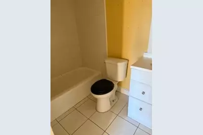 2201 NW 41st Ave, Unit #405, Lauderhill, FL 33313 - Photo 21