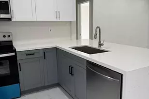 2423 Scott St, Hollywood, FL 33020 - Photo 7