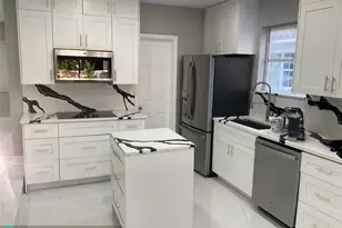 3221 NW 11th Ct, Miami, FL 33127 - Photo 7