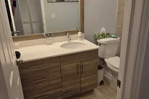 9400 Live Oak Pl, Davie, FL 33324 - Photo 27