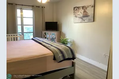 4174  Inverrary Dr, Unit #203, Lauderhill, FL 33319 - Photo 13