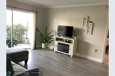 4174  Inverrary Dr, Unit #203, Lauderhill, FL 33319 - Photo 9