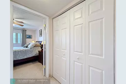 4270 NW 40th St, Unit #205, Lauderdale Lakes, FL 33319 - Photo 35