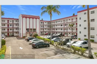 4270 NW 40th St, Unit #205, Lauderdale Lakes, FL 33319 - Photo 1
