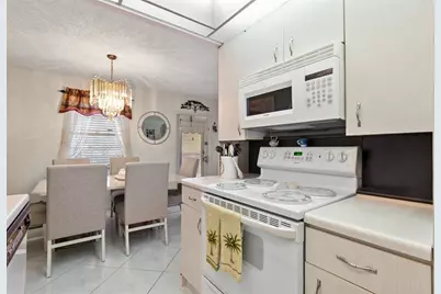 2058  Newport N, Unit #2058, Deerfield Beach, FL 33442 - Photo 9