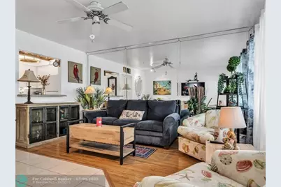 851  Atlantic Shores Blvd, Unit #120, Hallandale Beach, FL 33009 - Photo 11