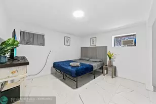 1215 NE 200th St, Miami, FL 33179 - Photo 21