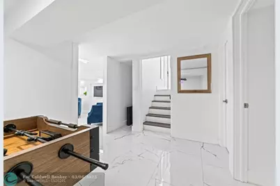 1215 NE 200th St, Miami, FL 33179 - Photo 17