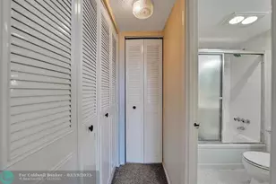 9440 Poinciana Pl, Davie, FL 33324 - Photo 15