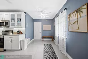 2645 SE 3rd St, Pompano Beach, FL 33062 - Photo 3