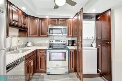 2000 S Ocean Blvd, Unit #7J, Lauderdale by the Sea, FL 33062 - Photo 9