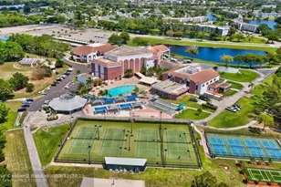 4108 Cambridge E, Deerfield Beach, FL 33442 - Photo 39