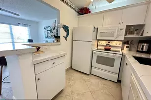 4108 Cambridge E, Deerfield Beach, FL 33442 - Photo 11