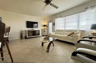 4108 Cambridge E, Deerfield Beach, FL 33442 - Photo 5