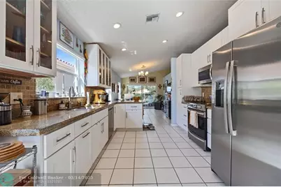 8491  Nadmar Ave, Boca Raton, FL 33434 - Photo 9