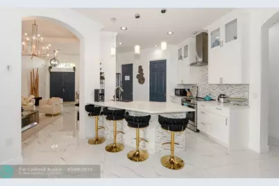 293 SW Lake Forest Way, Port Saint Lucie, FL 34986 - Photo 7