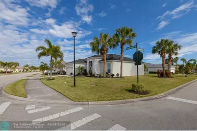 293 SW Lake Forest Way, Port Saint Lucie, FL 34986 - Photo 3