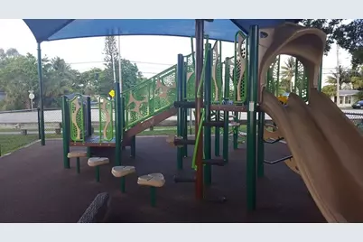 2021 NW 32nd Ct, Oakland Park, FL 33309 - Photo 33