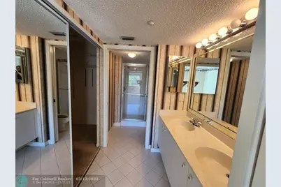 7763  Southampton Ter, Unit #314, Tamarac, FL 33321 - Photo 19