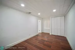 2205 A E Isaacs Ave, West Palm Beach, FL 33407 - Photo 11