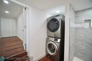 2205 A E Isaacs Ave, West Palm Beach, FL 33407 - Photo 13