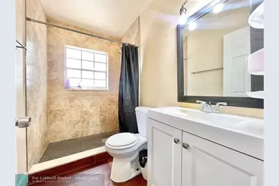 2205  A E Isaacs Ave, West Palm Beach, FL 33407 - Photo 23