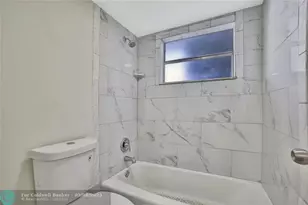 4050 NW 42nd Ave, Lauderdale Lakes, FL 33319 - Photo 27