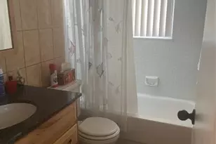 1800 SW 81 Ave N Lauderdale Ave Unit, North Lauderdale, FL 33068 - Photo 15