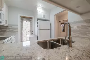 5071 W Oakland Park Blvd, Lauderdale Lakes, FL 33313 - Photo 13