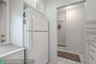 5071 W Oakland Park Blvd, Lauderdale Lakes, FL 33313 - Photo 19