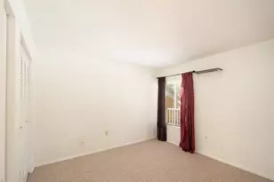 2440 NW 33rd St, Oakland Park, FL 33309 - Photo 15