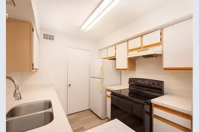 2440 NW 33rd St, Unit #1808, Oakland Park, FL 33309 - Photo 7