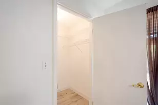 2440 NW 33rd St, Oakland Park, FL 33309 - Photo 13