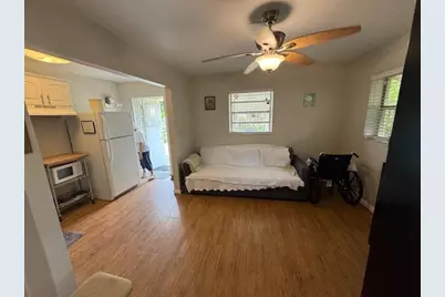2318  Coolidge St, Hollywood, FL 33020 - Photo 9