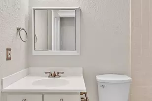 499 SE 13th St, Fort Lauderdale, FL 33316 - Photo 25