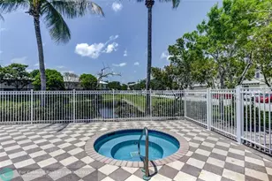 2037 Nassau Dr, Riviera Beach, FL 33404 - Photo 35