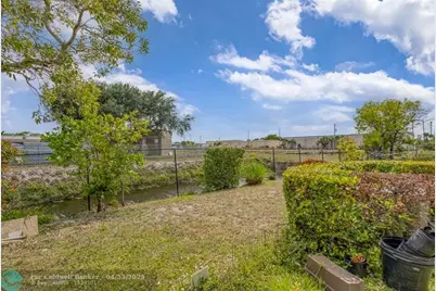 2037  Nassau Dr, Unit #2037, Riviera Beach, FL 33404 - Photo 33