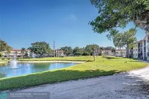 8980 S Hollybrook Blvd, Pembroke Pines, FL 33025 - Photo 35
