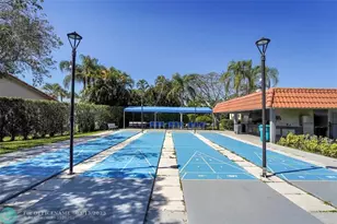 8980 S Hollybrook Blvd, Pembroke Pines, FL 33025 - Photo 37