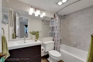 8980 S Hollybrook Blvd, Pembroke Pines, FL 33025 - Photo 23