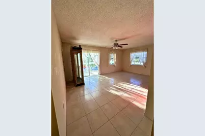 5190 E Sabal Palm Blvd, Unit #201, Tamarac, FL 33319 - Photo 5