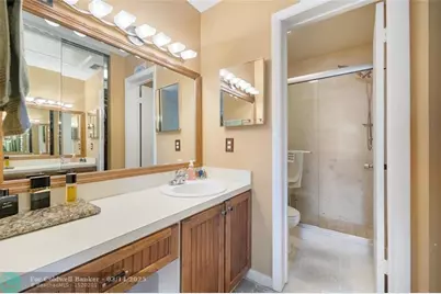 3251  Carambola Cir, Unit #3251, Coconut Creek, FL 33066 - Photo 21