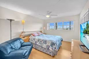 605 Oaks Dr, Pompano Beach, FL 33069 - Photo 7