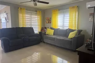 2301 SW 86th Terrace, Davie, FL 33324 - Photo 5