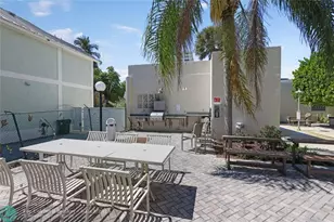 2500 E Las Olas Blvd, Fort Lauderdale, FL 33301 - Photo 29