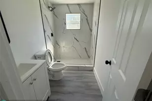 7026 NW 21st Ave, Miami, FL 33147 - Photo 27