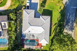 906 NW 83rd Dr, Coral Springs, FL 33071 - Photo 47