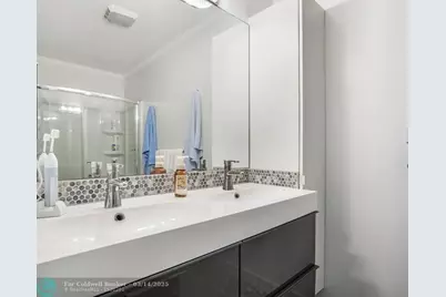 906 NW 83rd Dr, Coral Springs, FL 33071 - Photo 13