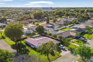 906 NW 83rd Dr, Coral Springs, FL 33071 - Photo 49